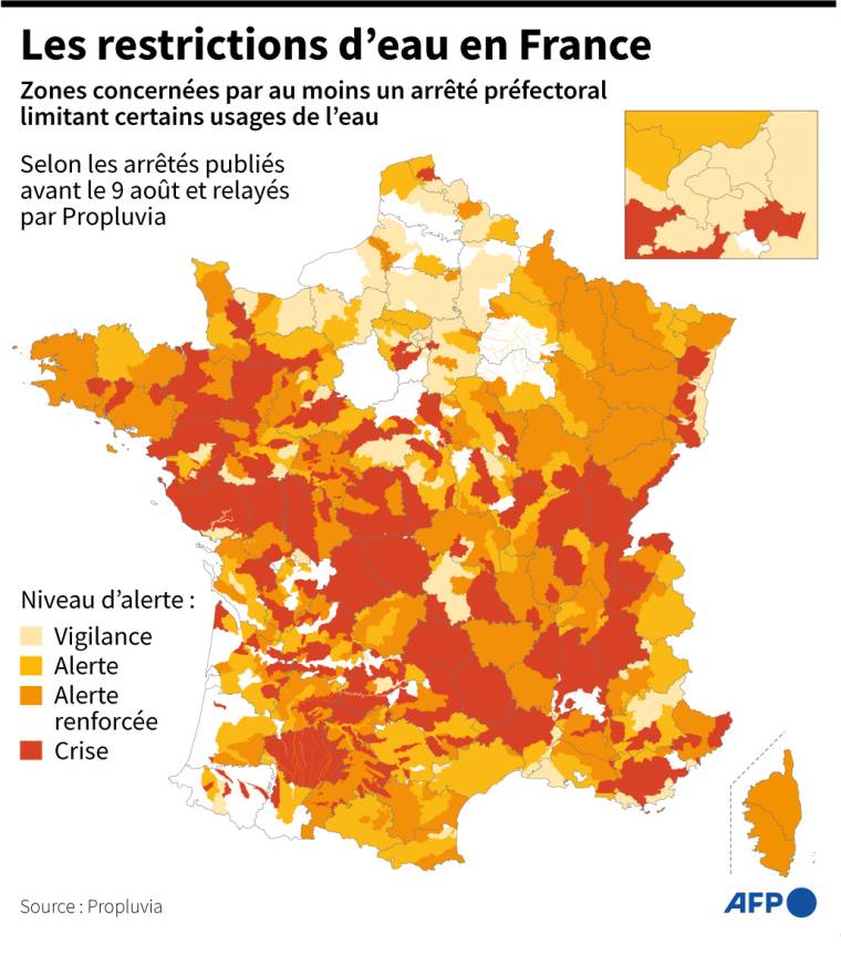 Carte de France métropolitaine localisant les restrictions d'eau et les zones concernées par des arrêtés préfectoraux, au 9 août ( AFP /  )