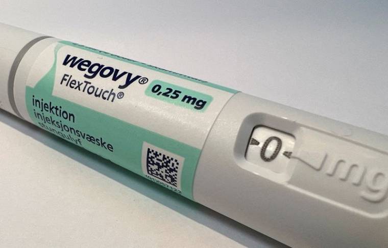 Photo d'archives: Un injecteur de 0,25 mg du traitement anti-obésité Wegovy