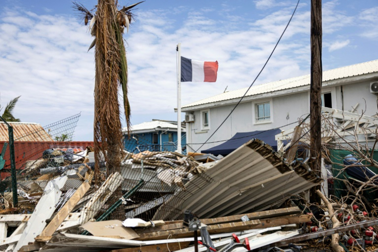 Les dégâts du cyclone Chido à Dzaoudzi, à Mayotte, le 28 décembre 2024 ( AFP / PATRICK MEINHARDT )