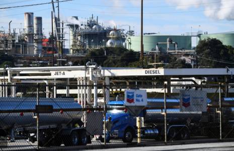 Une raffinerie de Chevron à El Segundo (Californie), le 26 janvier 2022 ( AFP / Patrick T. FALLON )