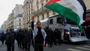 Une manifestation organisée par le groupe "France Palestine Solidarité" à Paris, le 27 mai 2024 ( AFP / Geoffroy VAN DER HASSELT )