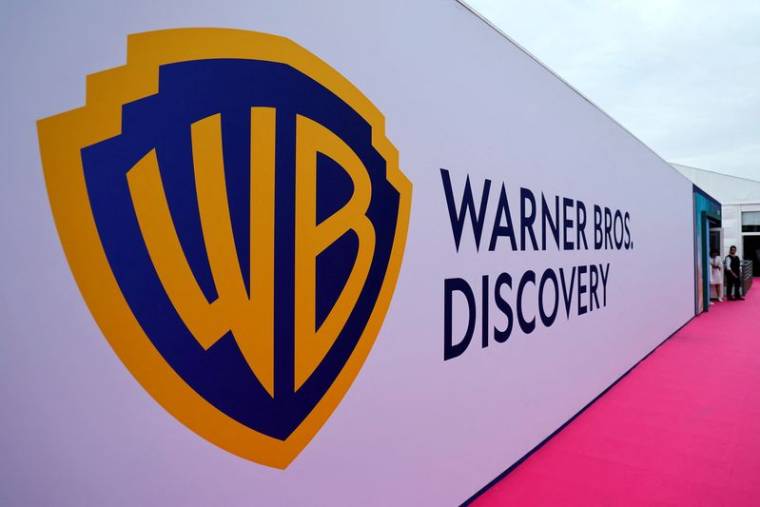 Photo d'archives du logo de Warner Bros Discovery