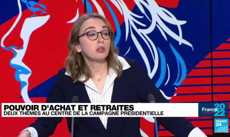 Présidentielle 2022 : Macron et Le Pen s'opposent sur la question du voile