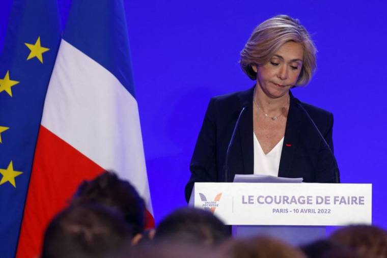 FRANCE 2022: PÉCRESSE LANCE UN APPEL AUX DONS POUR LA "SURVIE" DES RÉPUBLICAINS