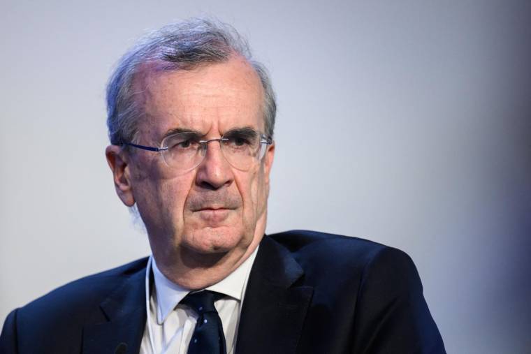 François Villeroy de Galhau, gouverneur de la Banque de France, à Davos le 23 mai 2022. ( AFP / FABRICE COFFRINI )