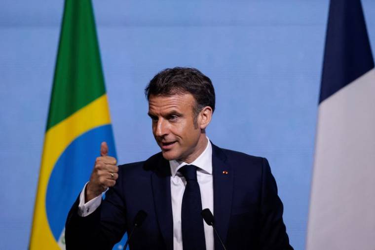 Le président français Emmanuel Macron s'exprime lors du Forum économique Brésil-France à la Fédération des industries de l'État de Sao Paulo (FIESP) à Sao Paulo