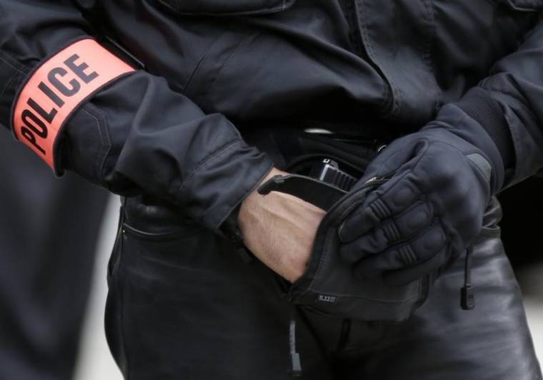 NOUVELLE ARRESTATION D’UN MINEUR SOUPÇONNÉ DE TERRORISME À PARIS