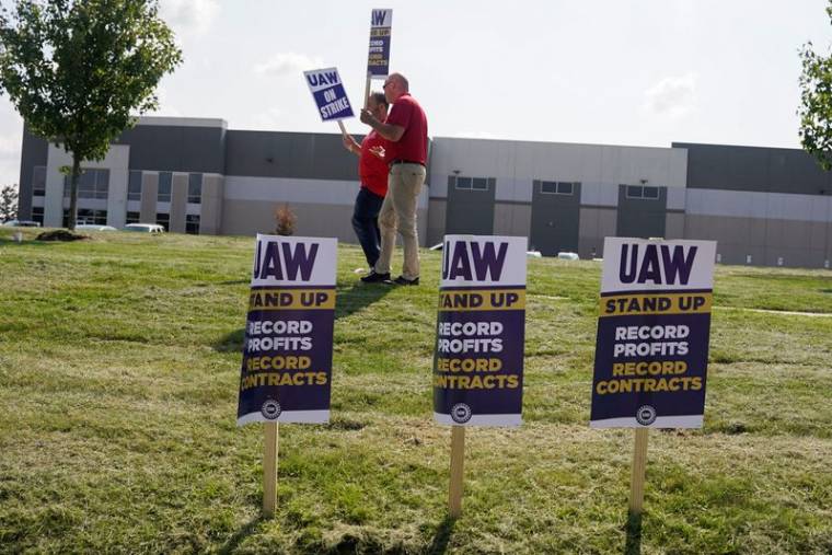 Piquet de grève de l'UAW dans le Michigan, aux Etats-Unis