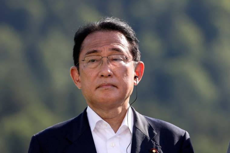 LE JAPON FAIT PRESSION AU G7 POUR RETIRER UN OBJECTIF LIÉ AUX VÉHICULES À ÉMISSIONS NULLES