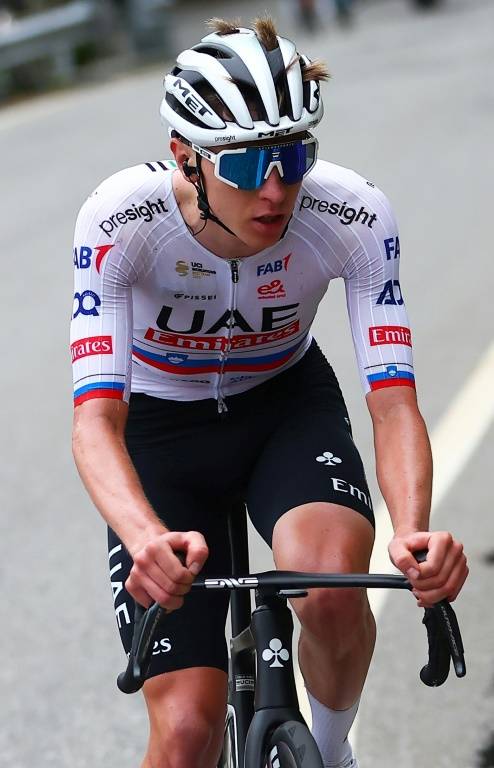 Le Slovène Tadej Pogacar lors de la 2e étape du Tour d'Italie entre San Francesco al Campo et le sanctuaire d'Oropa le 5 mai 2024 ( AFP / Luca Bettini )
