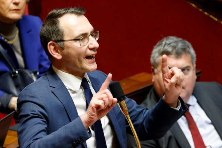 Le député RN Laurent Jacobelli à l'Assemblée nationale, le 17 février 2023 à Paris ( AFP / Ludovic MARIN )