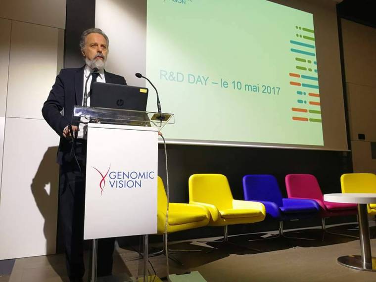 Aaron Bensimon, dirigeant fondateur de Genomic Vision lors de la journée R&D de la biotech. (crédit : Laurent Grassin)