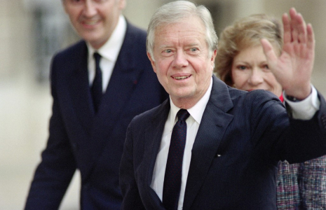 Jimmy Carter, en 1990, à Paris ( AFP / PATRICK HERTZOG )