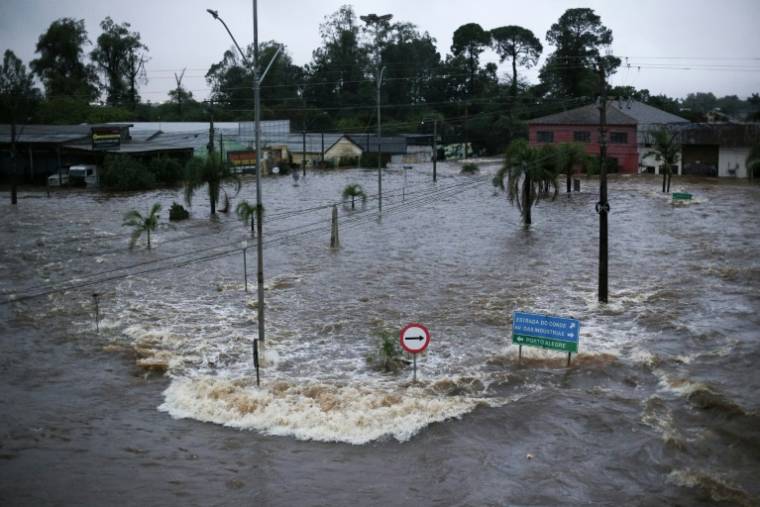 Inondations à Eldorado do Sul, dans l'Etat de Rio Grande do Sul, le 3 mai 2024 ( AFP / Anselmo Cunha )