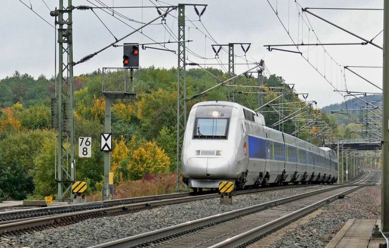 Coronavirus : La SNCF pourrait bientôt être autorisée à commercialiser tous ses sièges dans les TGV