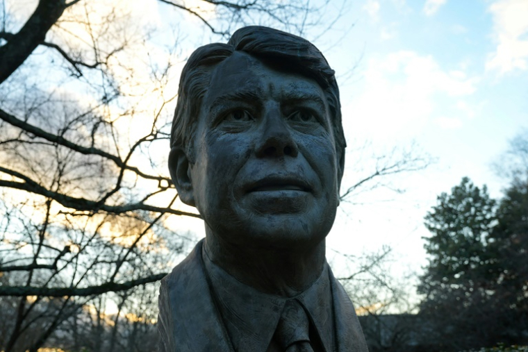 Un buste de l'ancien président américain Jimmy Carter devant le Carter Center à Atlanta, en Géorgie, le 29 décembre 2024 ( GETTY IMAGES NORTH AMERICA / Megan Varner )