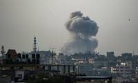 Un nuage de fumée s'élève après un bombardement israélien dans l'est de Rafah, dans le sud de la bande de Gaza, le 19 mai 2024 ( AFP / - )