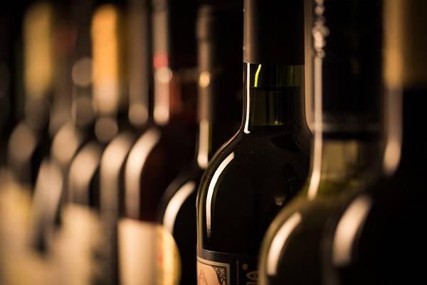 Vins : les crus bourgeois renaissent de leurs cendres (Crédits photo : Shutterstock)