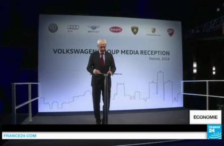 Le Salon de Détroit d'ouvre, Volkswagen s'excuse