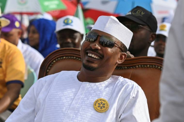 L'ex-chef de la junte élu président, Mamahat Déby, lors d'un meeting de campagne, le 4 mai 2024 à N'Djamena ( AFP / Issouf SANOGO )