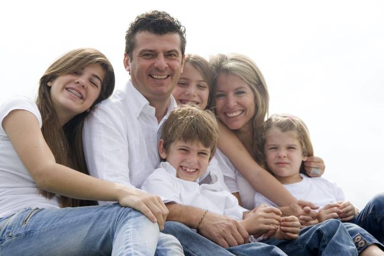 Qui hérite de quoi dans une famille recomposée ? (Crédit photo: AdobeStock)