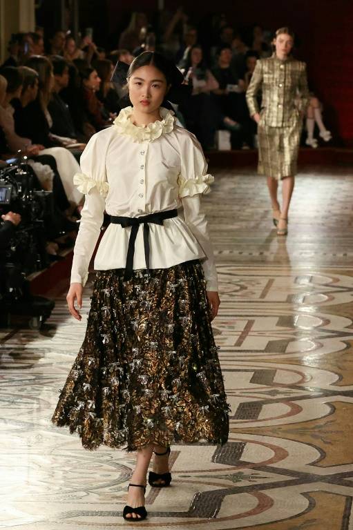 A model presents a Chanel creation during the Haute-Couture Fall/Winter 2024 fashion show as part of Paris Fashion Week at the Palais Garnier (Paris National Opera) in Paris on June 25, 2024 (AFP / Alain JOCARD)