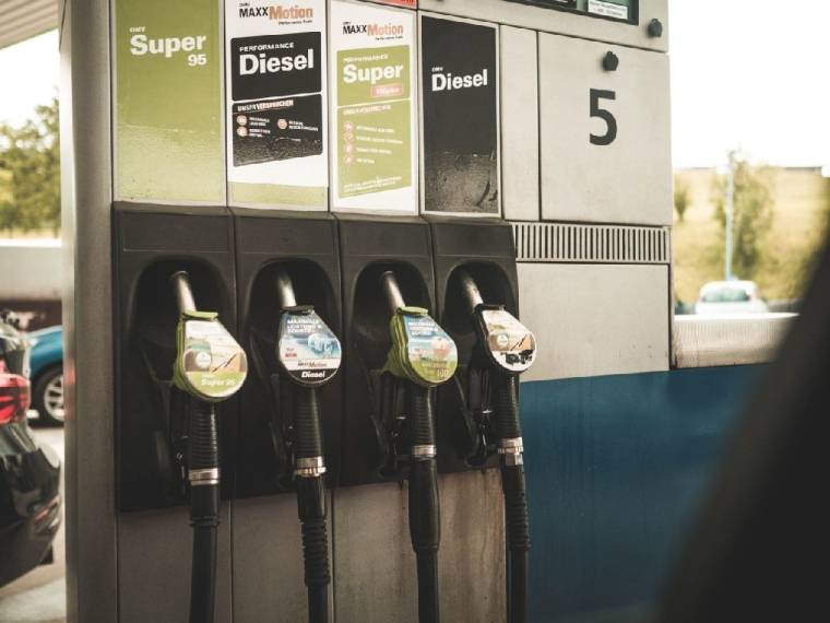 5 décembre, blocages des dépôts: doit-on craindre une pénurie d’essence? (Crédits photo : Pexels - Johannes Rapprich )
