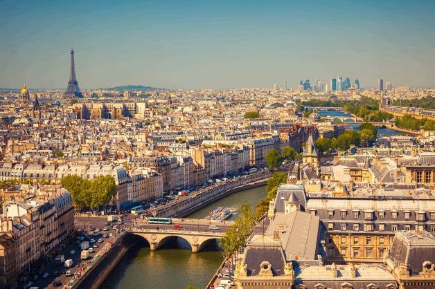 Les prix de l'immobilier parisien baissent de 2,8% sur un an selon les notaires de Paris - Ile-de-France.