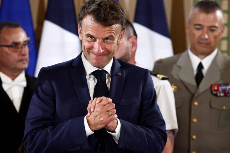 Emmanuel Macron à Paris le 19 juin. ( POOL / STEPHANIE LECOCQ )