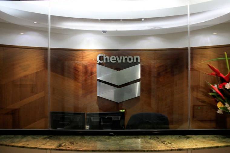 Le logo de Chevron dans son bureau à Caracas, Venezuela