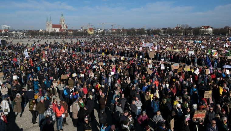 Vaste manifestation contre l'extrême droite à Munich, dans le sud de l'Allemagne, le 8 février 2025 ( AFP / LUKAS BARTH-TUTTAS                                                                                                                                                                                                                                              )