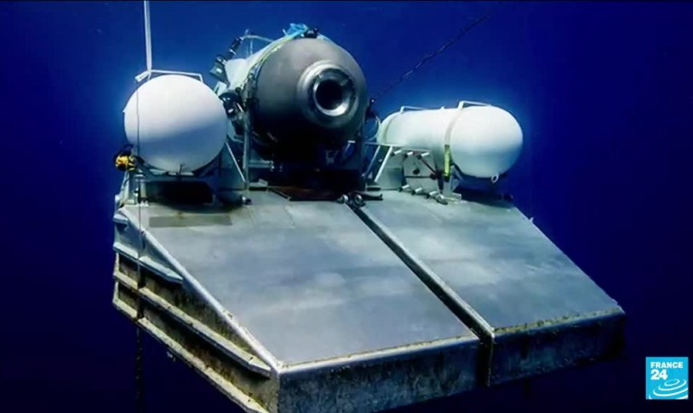 Sous-marin Titan : l'oxygène va manquer, le submersible pas localisé, les gardes-côtes "optimistes"