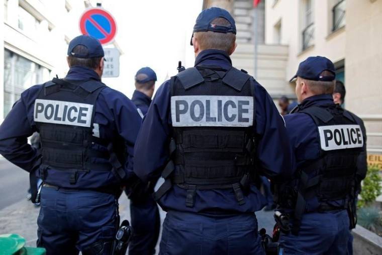 NOUVELLES MANIFESTATIONS DE POLICIERS