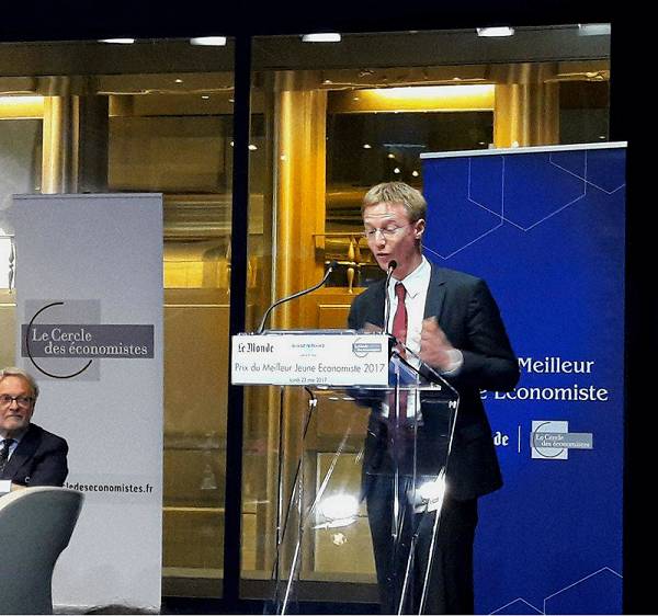 Antoine Boizo est le 19e lauréat du prix de meilleur jeune économiste de France pour son travail sur les dépenses publiques françaises et plus particulièrement, sur les retraites
