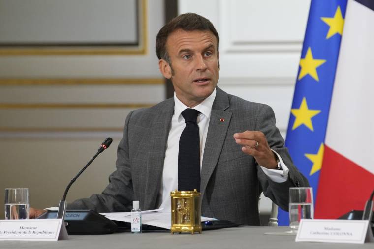Emmanuel Macron, le 21 juillet 2023, à Paris ( POOL / Christophe Ena )