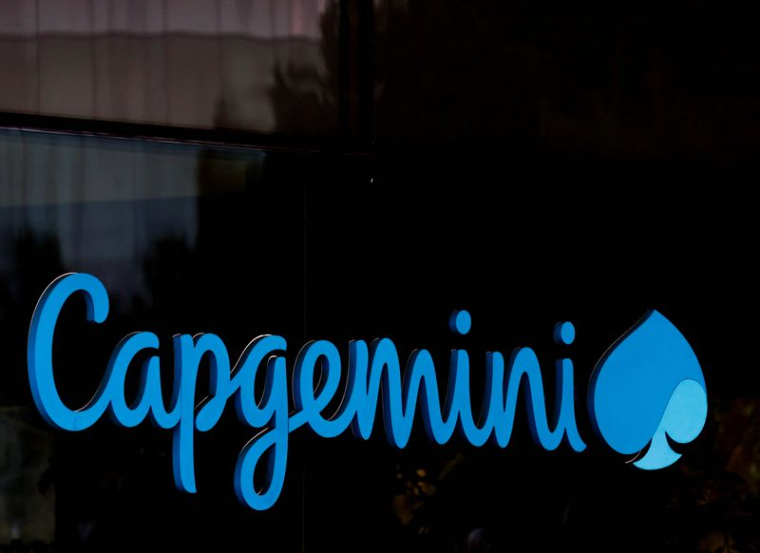 Logo de Capgemini dans les locaux de la société à Issy-les-Moulineaux