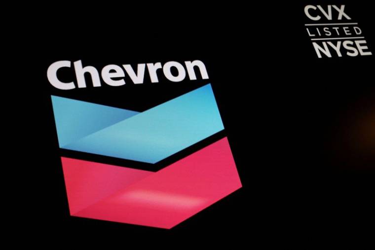 Photo d'archives du logo de Chevron à la Bourse de New York (NYSE), aux États-Unis