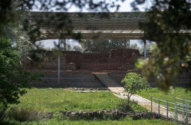 Le site archéologique tartessien de Cancho Roano, dans la région de l'Estrémadure, le 17 avril 2024 à Zalamea de la Serena, en Espagne ( AFP / CRISTINA QUICLER )
