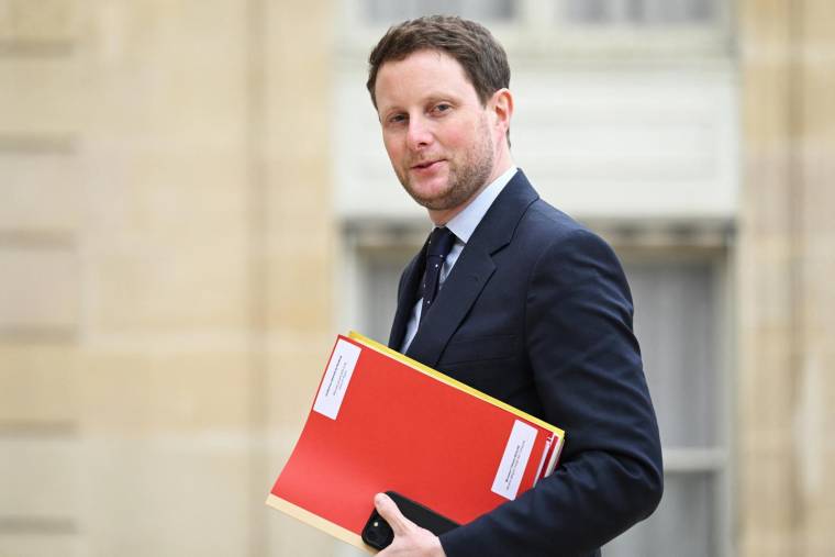 Clément Beaune, le 26 avril 2023, à Paris ( AFP / BERTRAND GUAY )