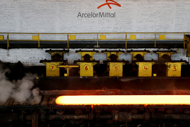 ARCELORMITTAL FERME TEMPORAIREMENT UNE ACIÉRIE EN POLOGNE