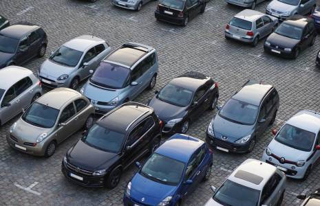 Ce sont les possesseurs de Mitsubishi et de Dacia qui paient les primes d'assurance les moins chères. (Pixabay / Florian Pircher)