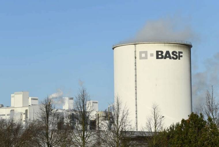 LE BÉNÉFICE D'EXPLOITATION DE BASF EN BAISSE DE 6% AU T1