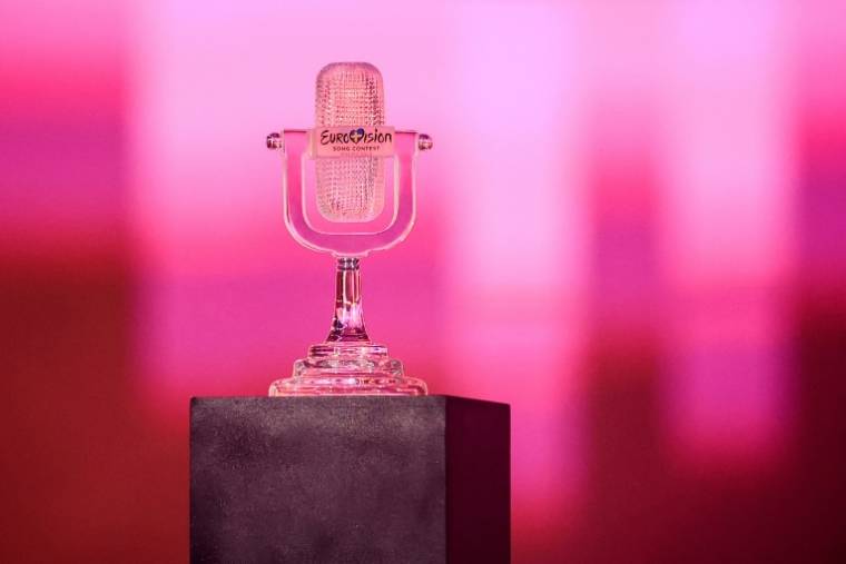 Le trophée de l'Eurovision photographié avant la 68e édition du concours, le 11 mai 2024 à Malmo, en Suède ( TT NEWS AGENCY / Andreas HILLERGREN )