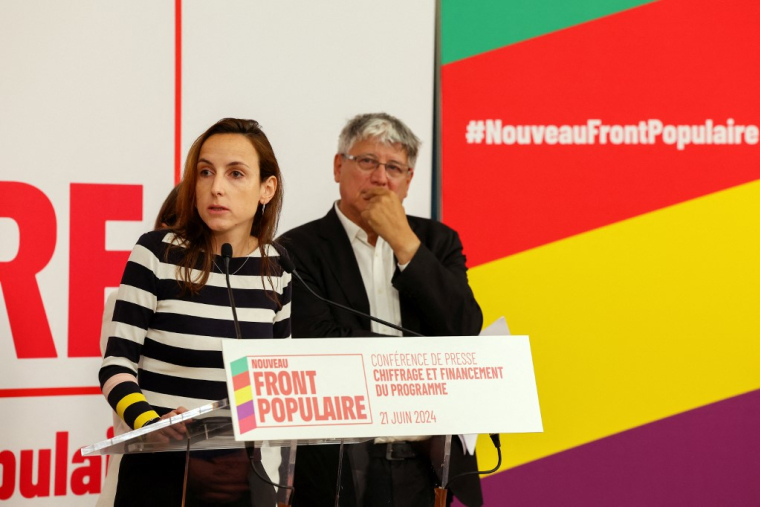 Julia Cagé et Éric Coquerel à Paris, le 21 juin 2024. ( AFP / EMMANUEL DUNAND )