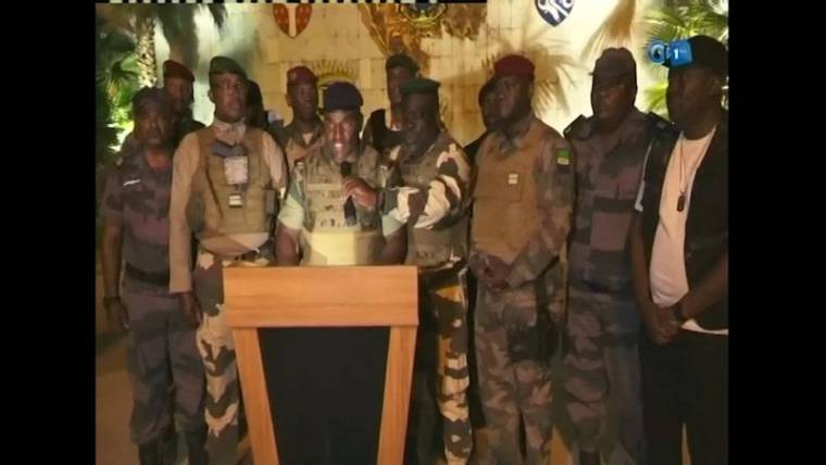 Les militaires gabonais annoncent avoir pris le pouvoir