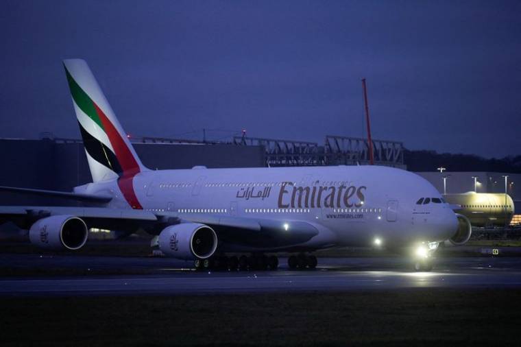 LA FIN D'UNE ÉPOQUE : AIRBUS LIVRE SON DERNIER A380 À EMIRATES