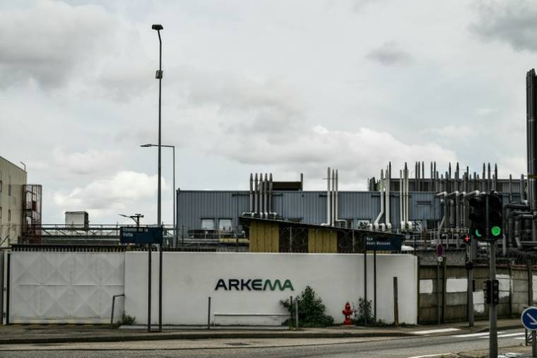 Le site du chimiste Arkema à Pierre-Bénite, près de Lyon, le 9 avril 2024 ( AFP / JEFF PACHOUD )