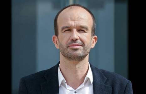 Manuel Bompard, coordinateur de LFI, au siège de La France Insoumise, à Paris, le 8 juillet 2024 ( AFP / Alain JOCARD )