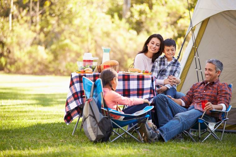 Hôtel, camping, van, location saisonnière : quel hébergement pour vos vacances en famille ?