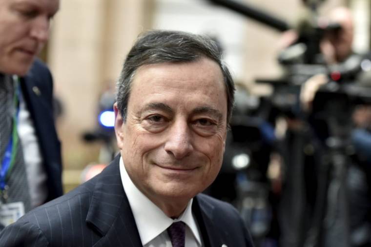 LE PRÉSIDENT DE LA BCE SOULIGNE LA MONTÉE DES RISQUES DANS LA ZONE EURO